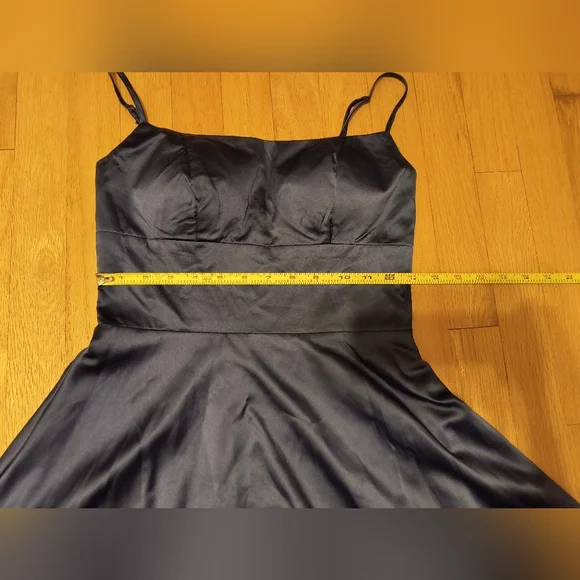 Navy semi formal dress - Picture 3 of 6